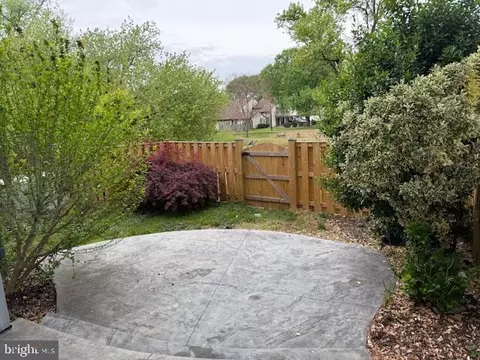 Exterior - 2032 Cambridge Dr, Crofton, MD 21114 photo 2 of 5