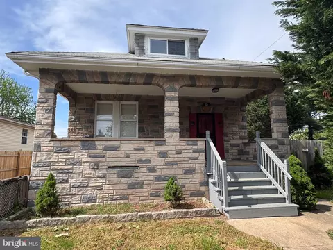 222 Townsend Ave, Brooklyn Park, MD 21225