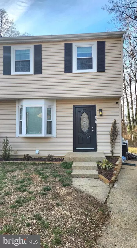 1050 Brightleaf Dr, Arnold, MD 21012