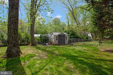 Exterior - 91 Scotts Cove Rd, Edgewater, MD 21037 photo 9 of 11