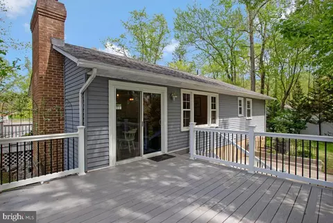 Exterior - 91 Scotts Cove Rd, Edgewater, MD 21037 photo 8 of 11