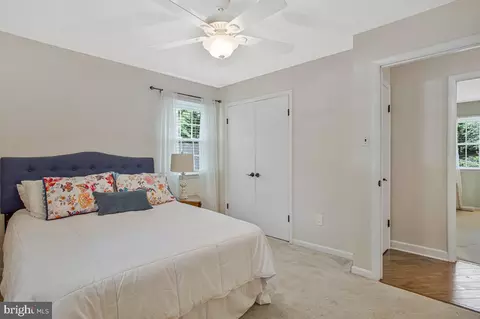 Bedroom - 91 Scotts Cove Rd, Edgewater, MD 21037 photo 5 of 10