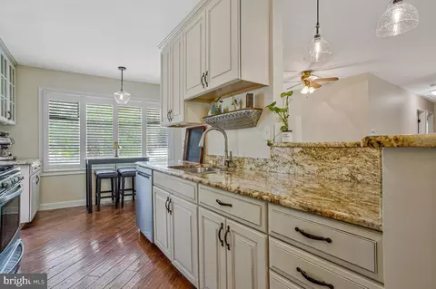 Kitchen - 91 Scotts Cove Rd, Edgewater, MD 21037 photo 1 of 4