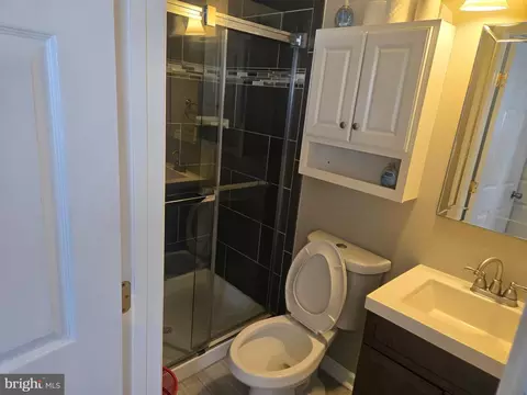 Bath - 1424 Gesna Dr, Hanover, MD 21076 photo 1 of 1
