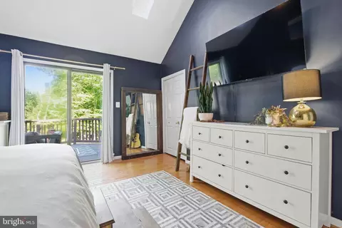 Bedroom - 131 Tarragon Ln, Edgewater, MD 21037 photo 4 of 9