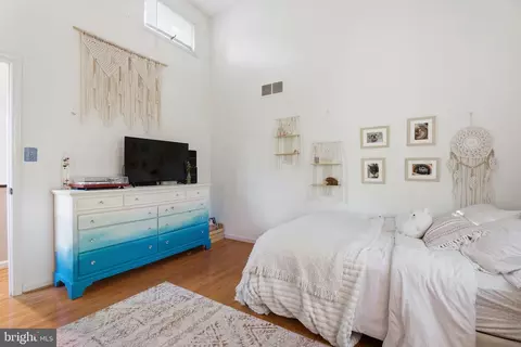 Bedroom - 131 Tarragon Ln, Edgewater, MD 21037 photo 8 of 9