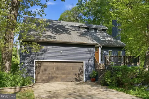 Exterior - 131 Tarragon Ln, Edgewater, MD 21037 photo 7 of 12