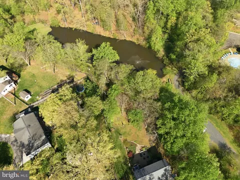 View/Area - 131 Tarragon Ln, Edgewater, MD 21037 photo 1 of 4