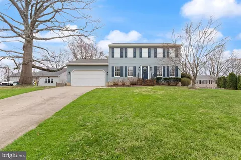 533 Bay Hills Dr, Arnold, MD 21012