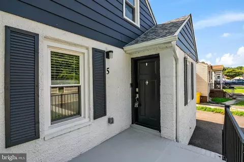 Exterior - 5 Hampton Rd, Linthicum Heights, MD 21090 photo 9 of 9