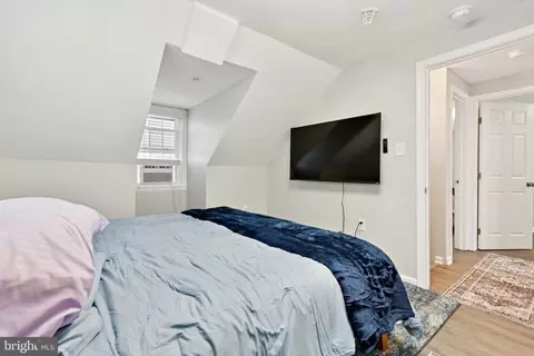 Bedroom - 805 Spa Rd, Annapolis, MD 21401 photo 1 of 5