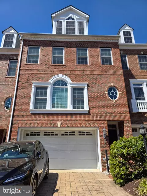 2708 Merlot Ln, Annapolis, MD 21401
