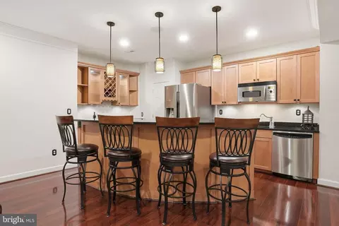 Kitchen - 206 May Ln, Edgewater, MD 21037 photo 6 of 6