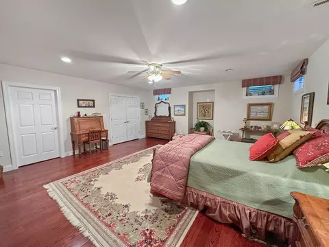 Bedroom - 8201 Green Ice Dr, Pasadena, MD 21122 photo 8 of 9