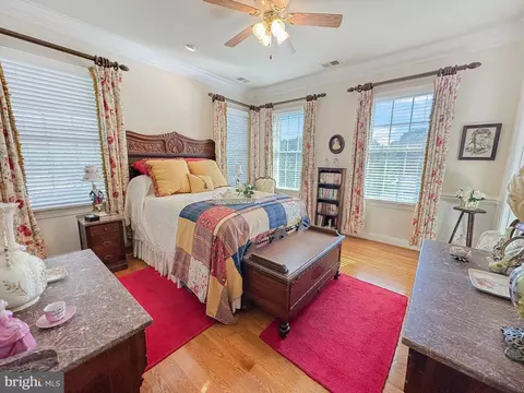 Bedroom - 8201 Green Ice Dr, Pasadena, MD 21122 photo 3 of 9