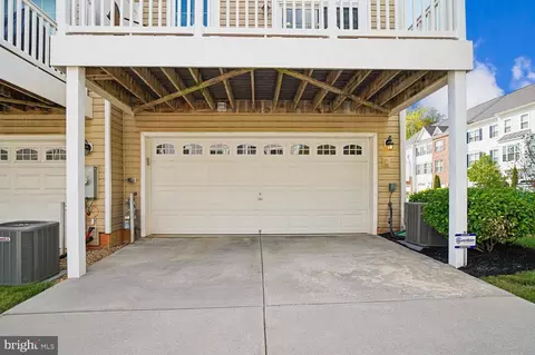 Exterior - 7105 River Birch Dr, Hanover, MD 21076 photo 6 of 15