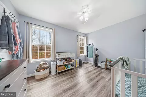 Bedroom - 1221 Cedar Ln, Edgewater, MD 21037 photo 1 of 6