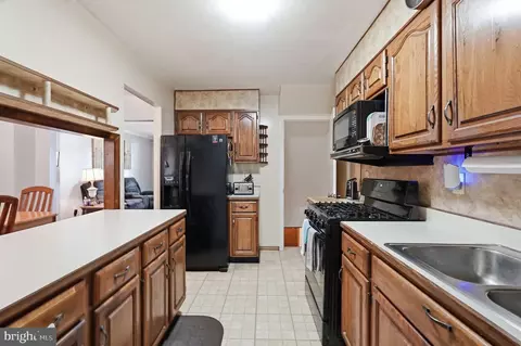 Kitchen - 8566 Main Ave, Pasadena, MD 21122 photo 2 of 2
