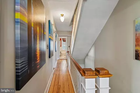 Entry Way - 75 Shipwright St, Annapolis, MD 21401 photo 5 of 10