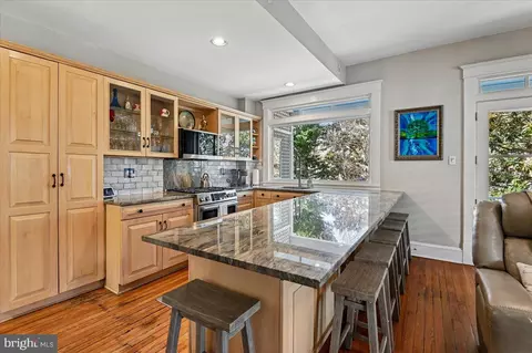 Kitchen - 75 Shipwright St, Annapolis, MD 21401 photo 1 of 5