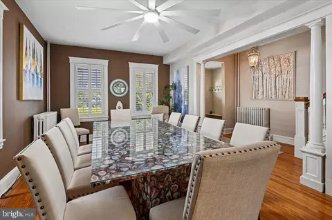 Dining - 75 Shipwright St, Annapolis, MD 21401 photo 4 of 4