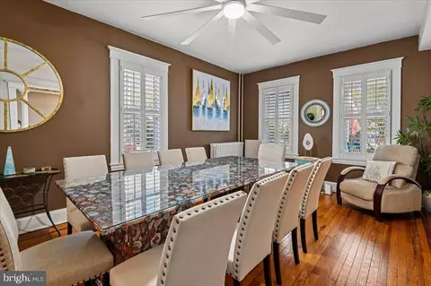 Dining - 75 Shipwright St, Annapolis, MD 21401 photo 1 of 4