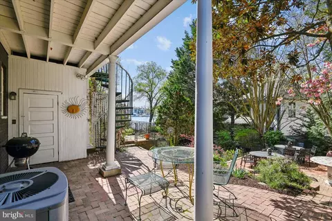 Exterior - 75 Shipwright St, Annapolis, MD 21401 photo 12 of 18