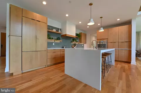 Kitchen - 188 Southdown Rd, Edgewater, MD 21037 photo 4 of 6