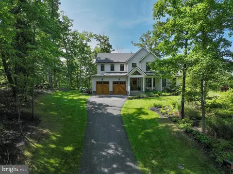 Exterior - 188 Southdown Rd, Edgewater, MD 21037 photo 10 of 14