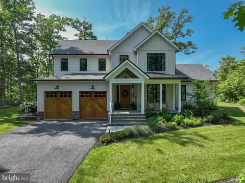 Exterior - 188 Southdown Rd, Edgewater, MD 21037 photo 11 of 14