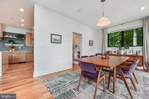 Dining - 188 Southdown Rd, Edgewater, MD 21037 photo 3 of 3