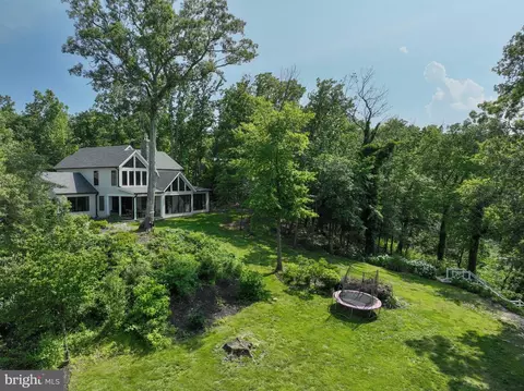 Exterior - 188 Southdown Rd, Edgewater, MD 21037 photo 6 of 14
