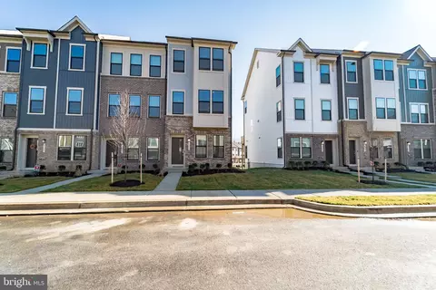 Exterior - 221 Narrowleaf Way, Laurel, MD 20724 photo 2 of 2