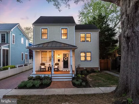 122 Chesapeake Ave, Annapolis, MD 21403