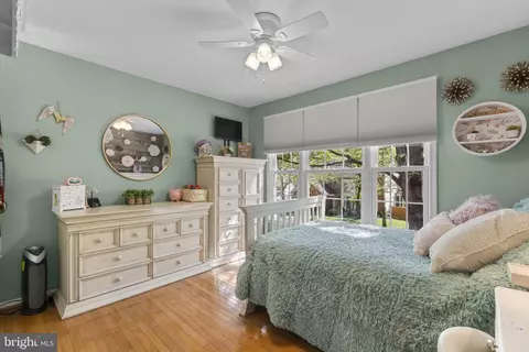 Bedroom - 3538 Forest Haven Dr, Laurel, MD 20724 photo 4 of 15