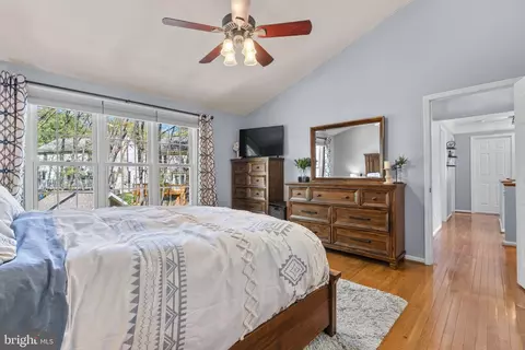 Bedroom - 3538 Forest Haven Dr, Laurel, MD 20724 photo 3 of 15