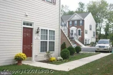 102 Heather Stone Way #82, Glen Burnie, MD 21061