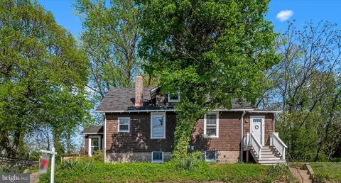 416 Seward Ave, Brooklyn Park, MD 21225
