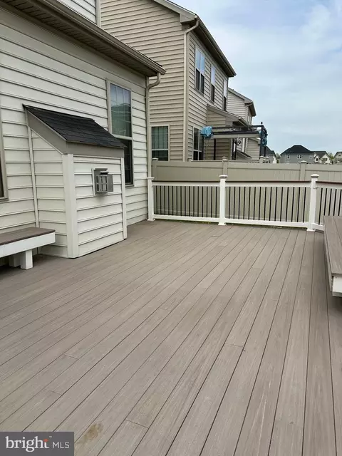 Exterior - 8156 Ridgely Loop, Severn, MD 21144 photo 6 of 7