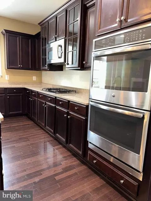 Kitchen - 8156 Ridgely Loop, Severn, MD 21144 photo 2 of 4