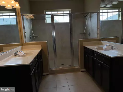 Bath - 8156 Ridgely Loop, Severn, MD 21144 photo 1 of 7