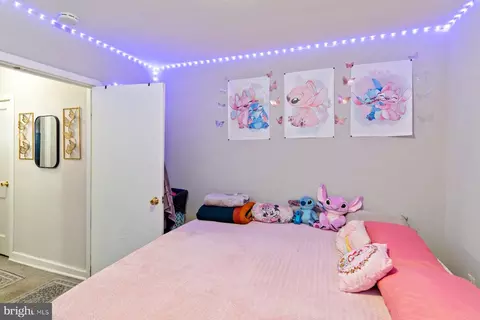 Bedroom - 942 1st St, Baltimore, MD 21225 photo 6 of 8