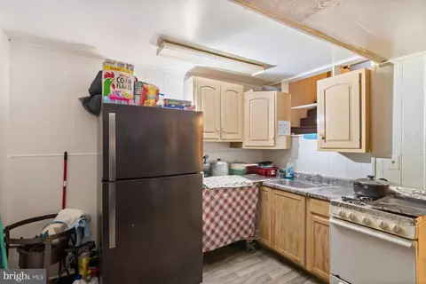 Kitchen - 942 1st St, Baltimore, MD 21225 photo 1 of 1