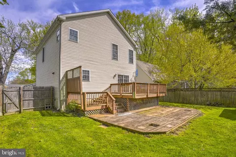 Exterior - 615 Mann Rd, Deale, MD 20751 photo 3 of 7