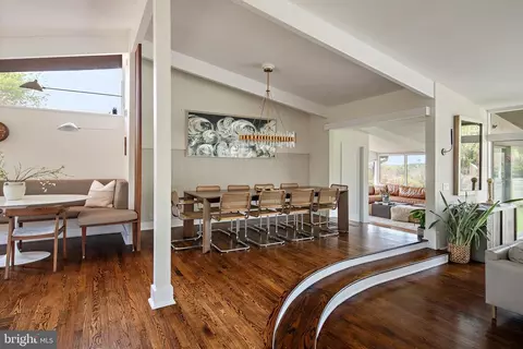 Dining - 1924 Thomas Dr, Annapolis, MD 21409 photo 2 of 3