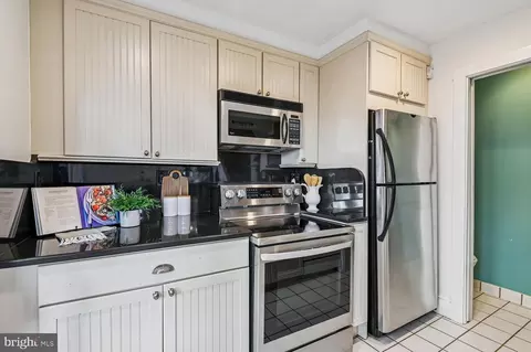 Kitchen - 38 Cathedral St, Annapolis, MD 21401 photo 2 of 3