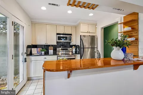 Kitchen - 38 Cathedral St, Annapolis, MD 21401 photo 1 of 3