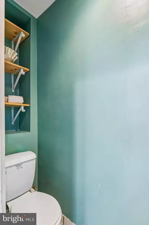 Bath - 38 Cathedral St, Annapolis, MD 21401 photo 1 of 3