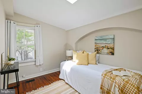 Bedroom - 38 Cathedral St, Annapolis, MD 21401 photo 6 of 8