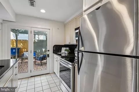 Kitchen - 38 Cathedral St, Annapolis, MD 21401 photo 3 of 3